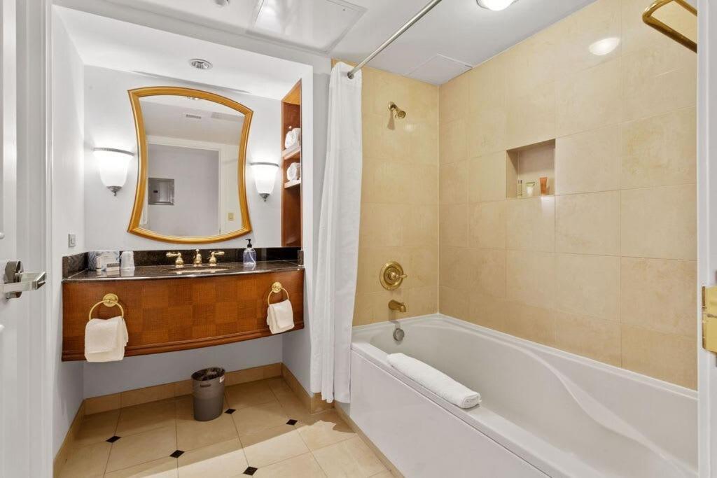 Beachfront 2Br 3Ba Condo By Cozysuites Atlantic City Ngoại thất bức ảnh